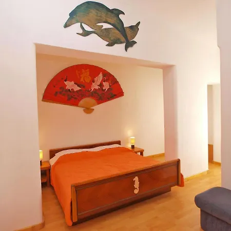 Apartment By The Sea Pjescana Uvala, - 20800