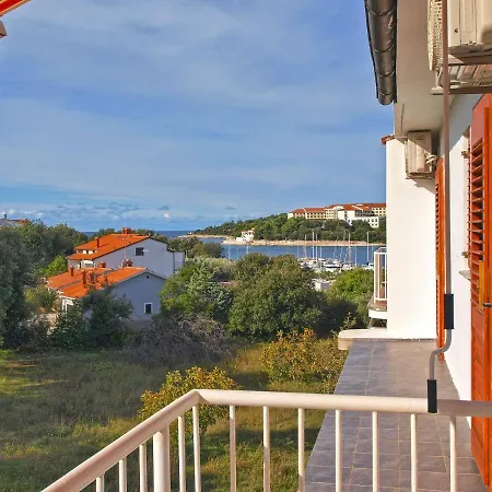 Apartment By The Sea Pjescana Uvala, - 20800 Pula